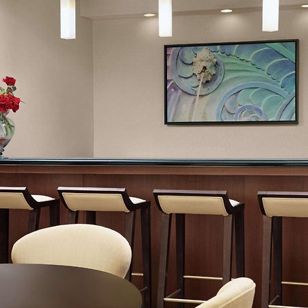 ดับเบิลทรี บาย ฮิลตัน ไมอามี แอร์พอร์ต คอนเวนท์ชัน Hotel Miami Springs ภายนอก รูปภาพ