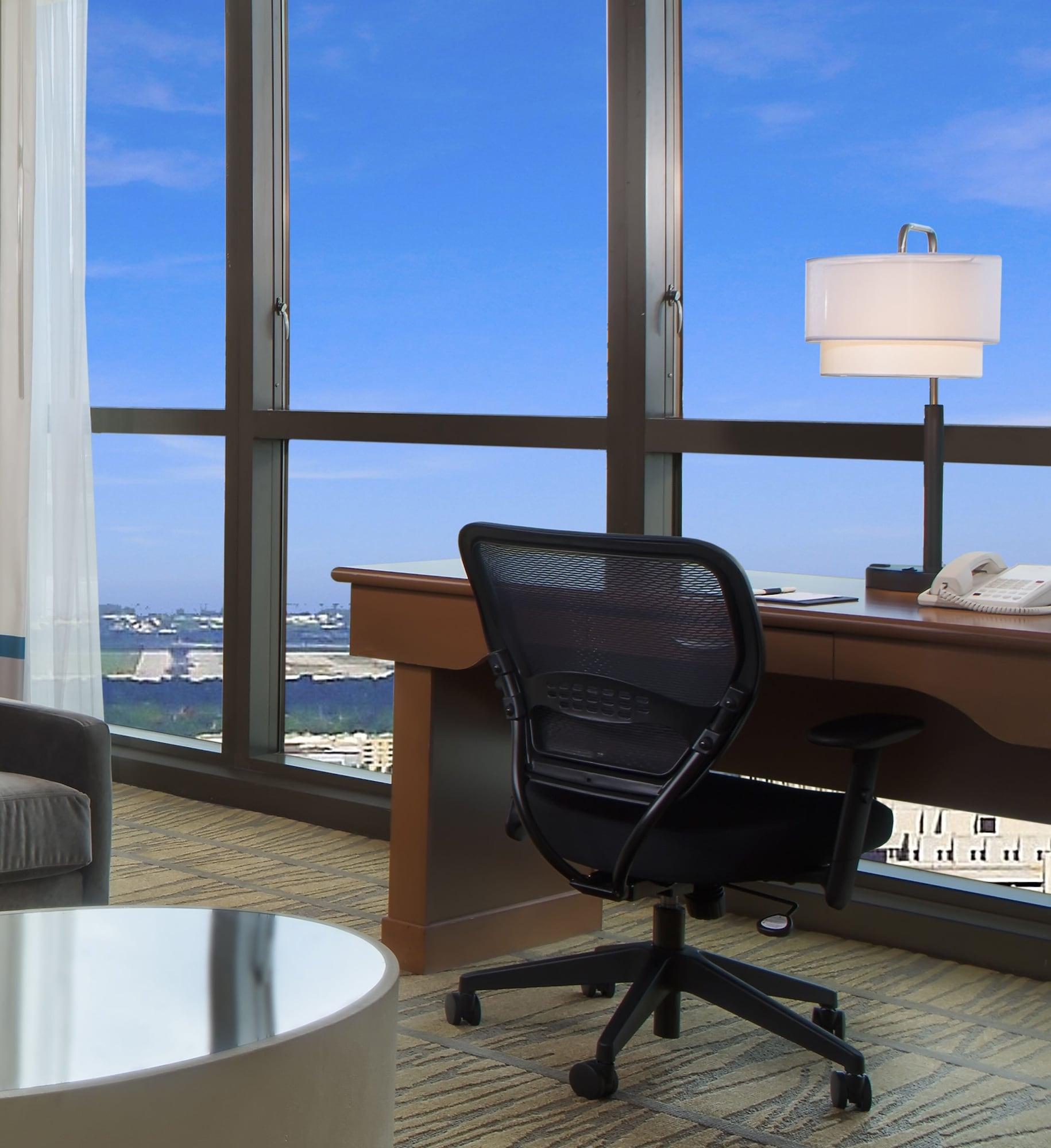 ดับเบิลทรี บาย ฮิลตัน ไมอามี แอร์พอร์ต คอนเวนท์ชัน Hotel Miami Springs ภายนอก รูปภาพ