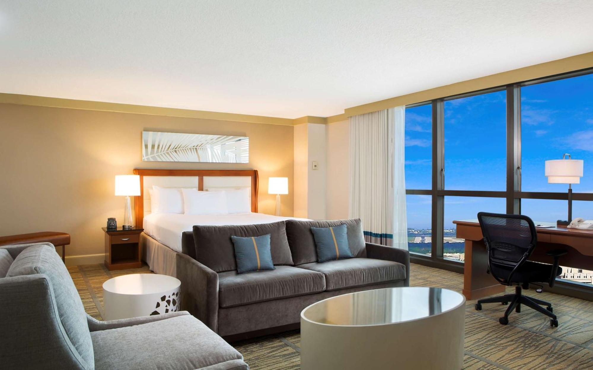 ดับเบิลทรี บาย ฮิลตัน ไมอามี แอร์พอร์ต คอนเวนท์ชัน Hotel Miami Springs ภายนอก รูปภาพ